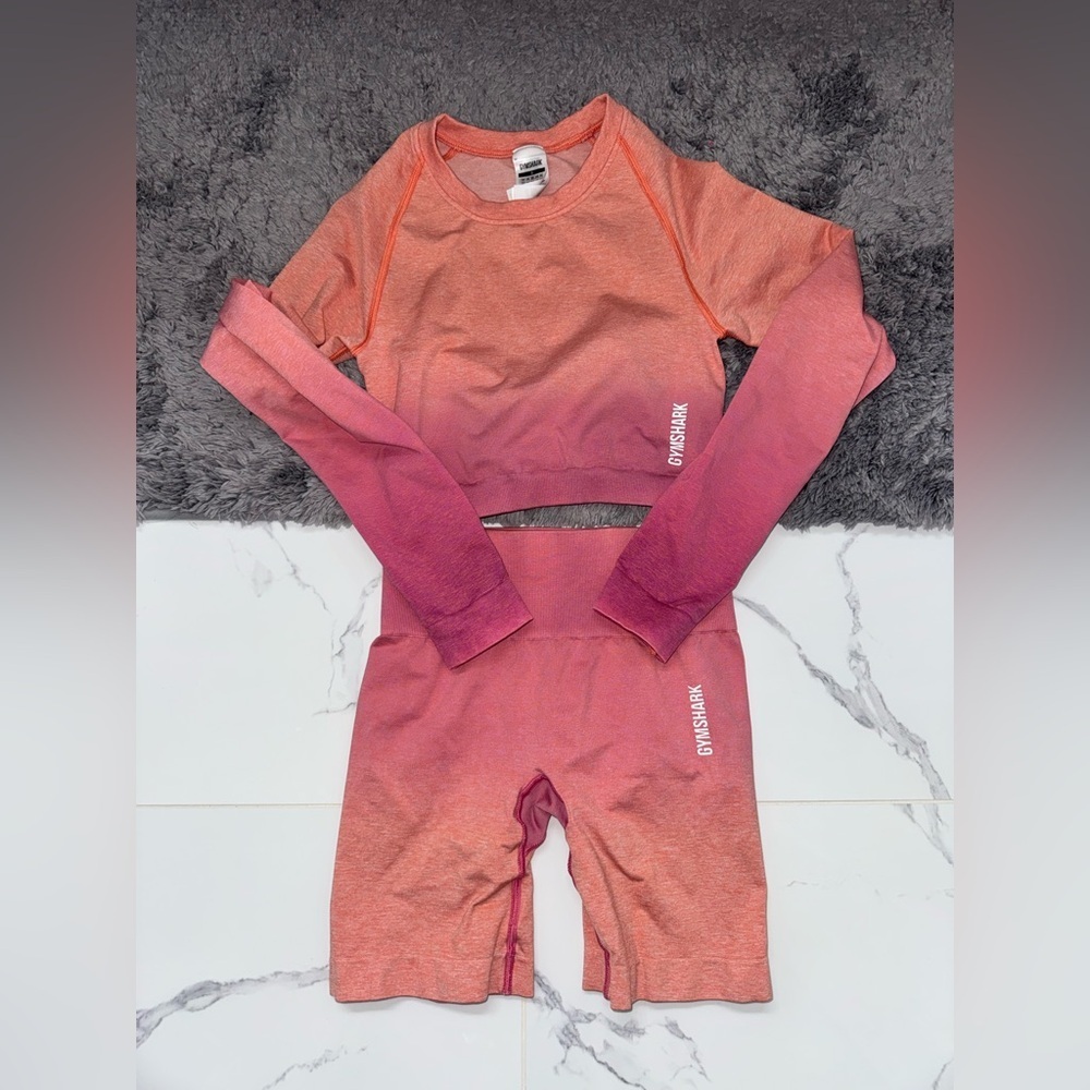 Gymshark Workout Set! - Picture 3 of 6